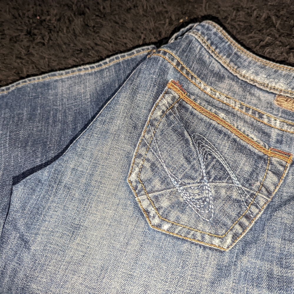 Silver jeans - Picture 3 of 3